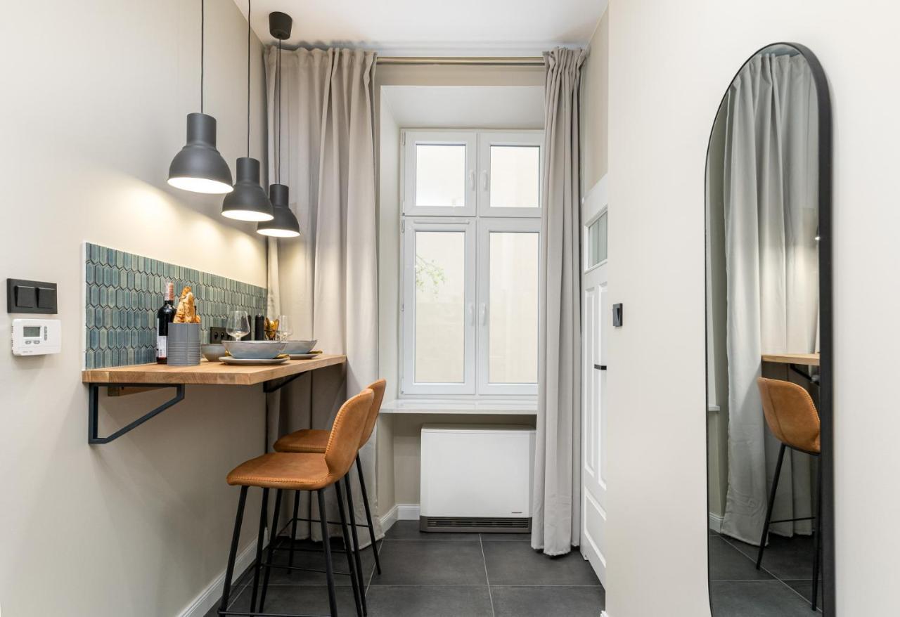 Househost Apartment : Topolowa 26/17 Kraków Exteriör bild
